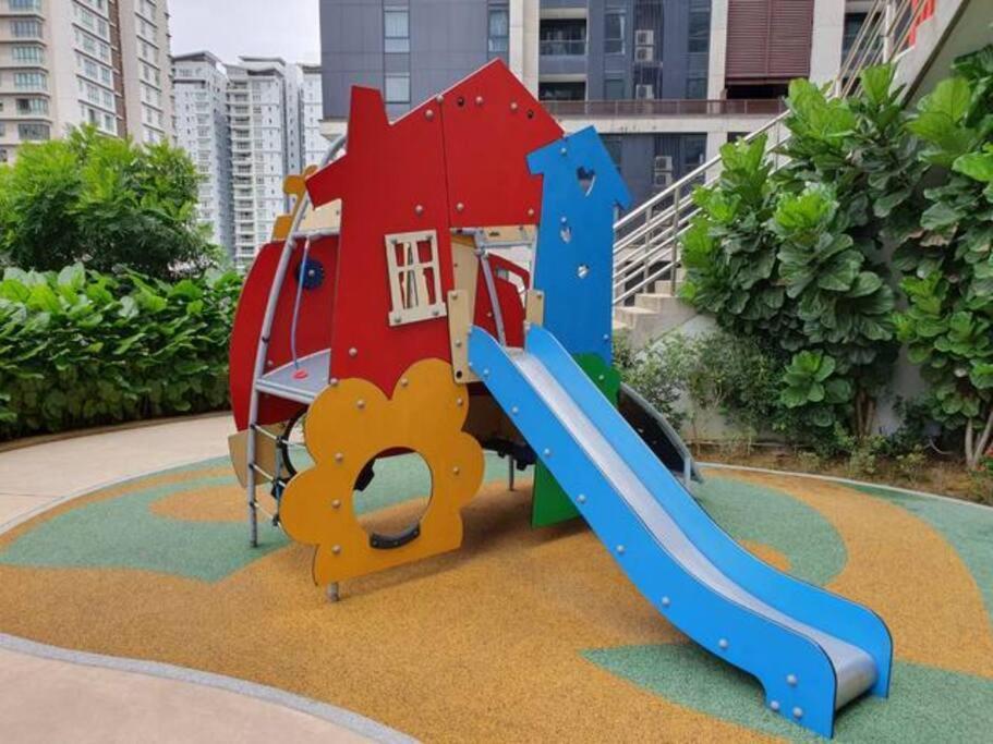Pangsapuri Ooak Kiara 163 Kuala Lumpur